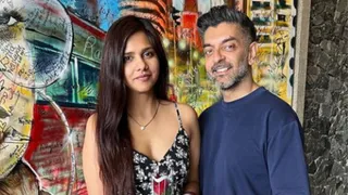 Dalljiet Kaur Spots Nikhil Patel With His Rumoured Girlfriend At Mumbai Airport, Hints At Latter's Multiple Relations